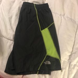NWOT North Face athletic shorts